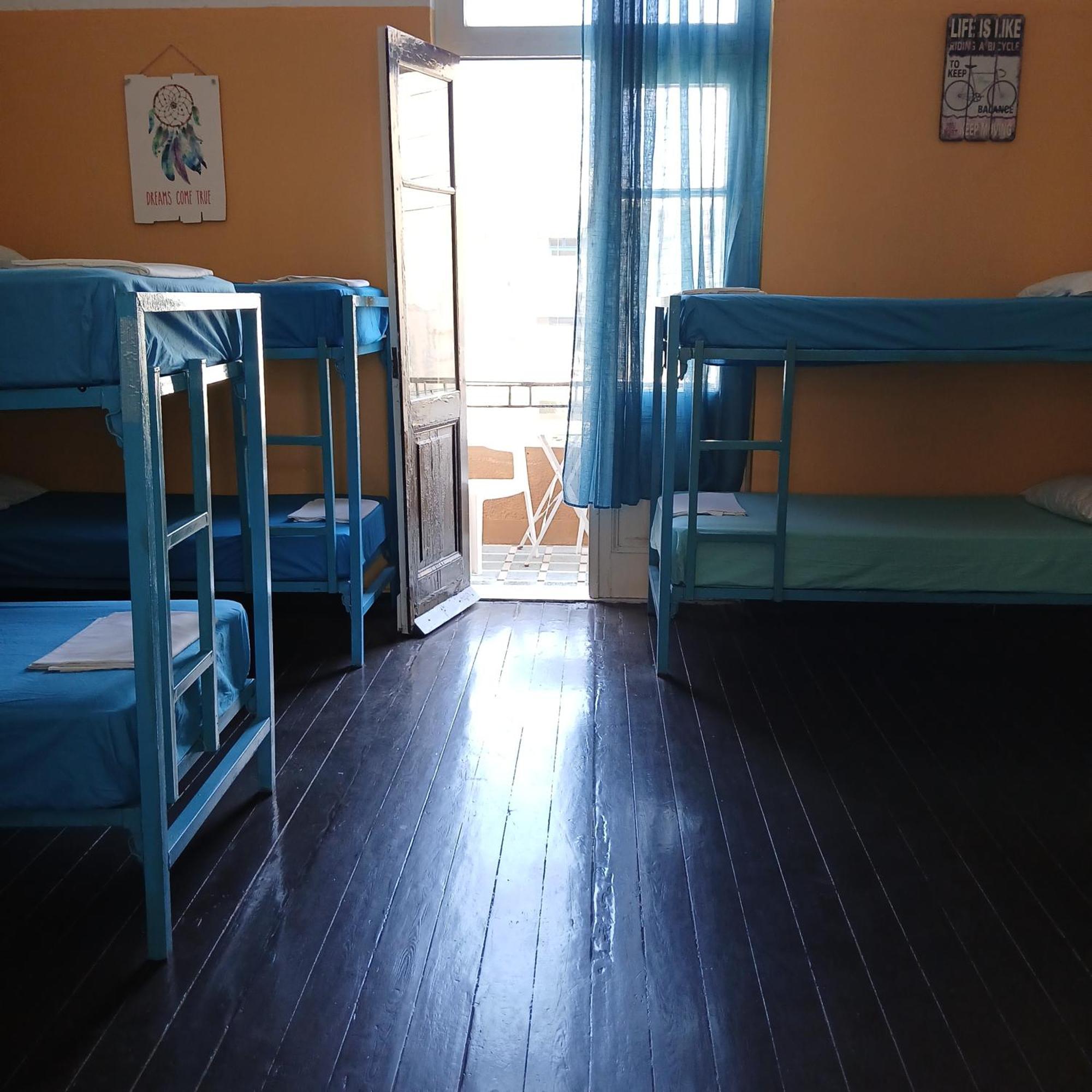 Heraklion Youth Hostel Екстер'єр фото