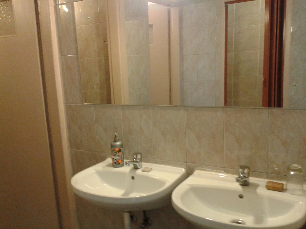 Heraklion Youth Hostel Екстер'єр фото