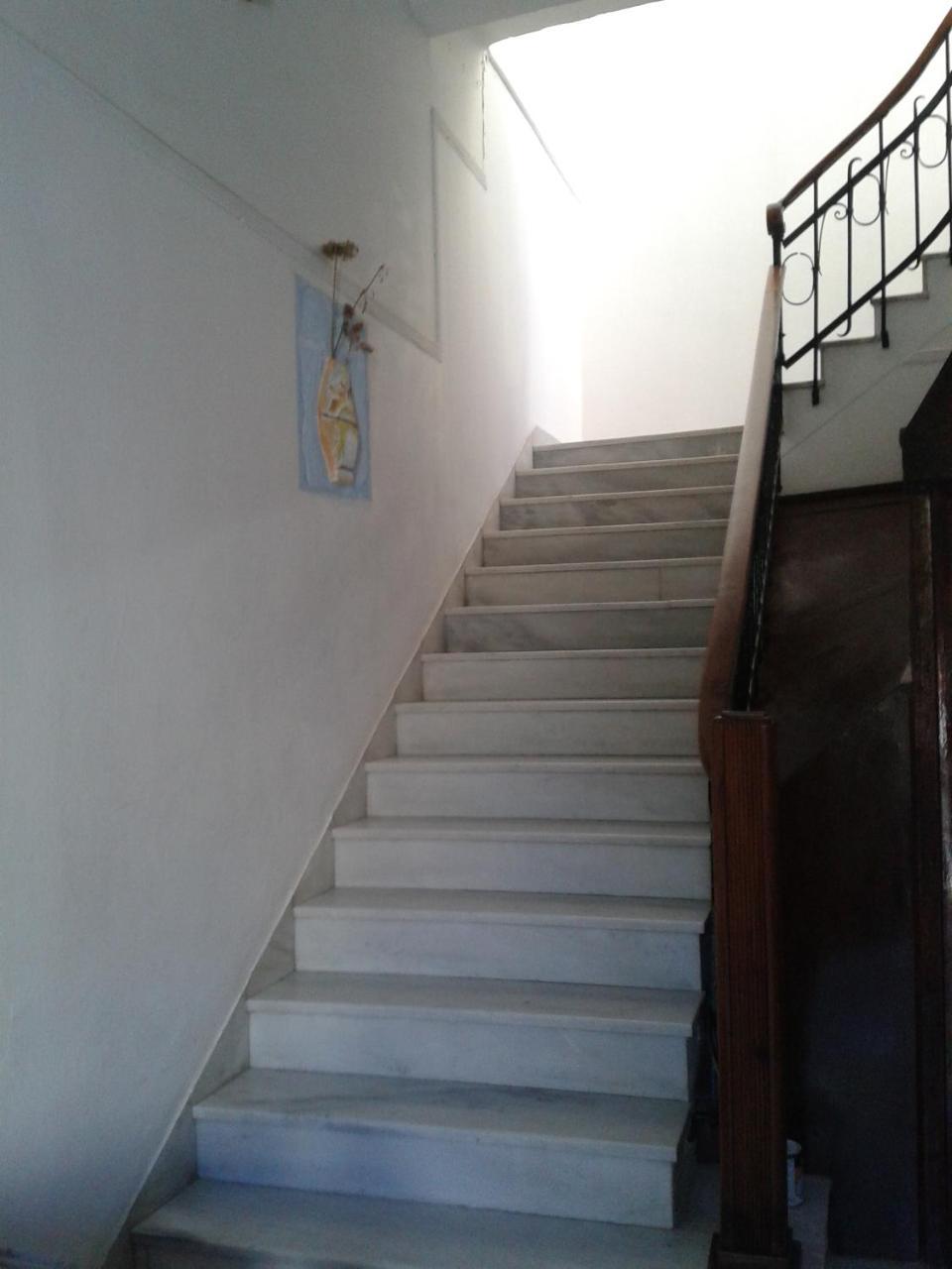 Heraklion Youth Hostel Екстер'єр фото